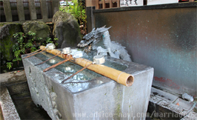 古井の水【高牟神社】01